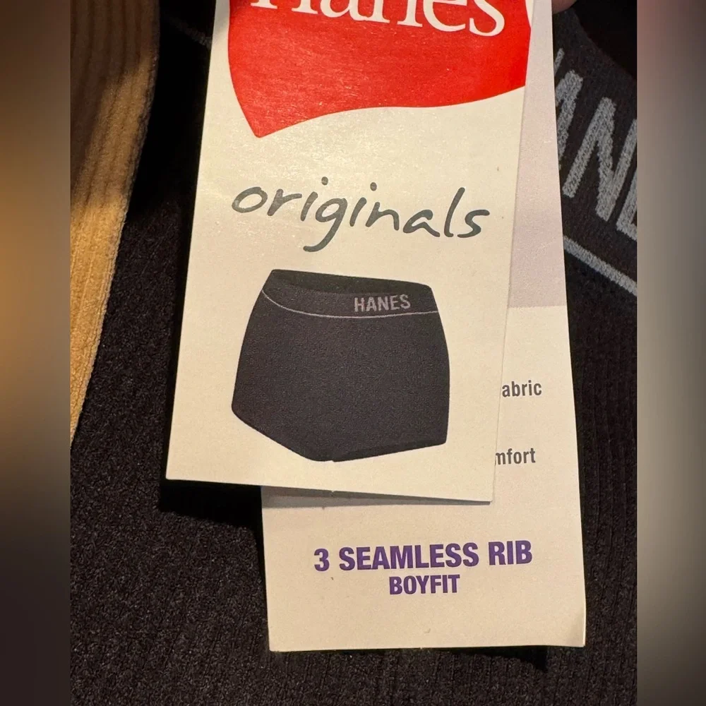 NWT HANES Black and Tan Boxer Brief Duo